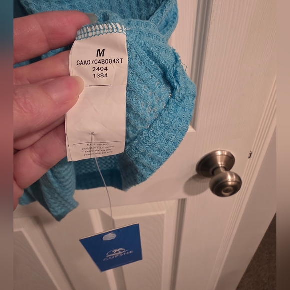 NWT = Cupshe Blue Romper - Size Medium - Picture 6 of 6